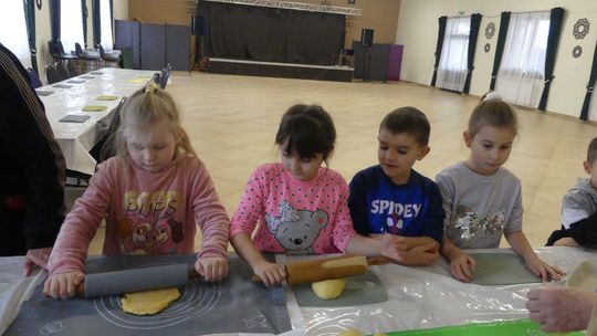 Gm. Kraśniczyn. Słodkie warsztaty kulinarne z KGW Brzeziny