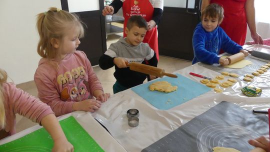 Gm. Kraśniczyn. Słodkie warsztaty kulinarne z KGW Brzeziny