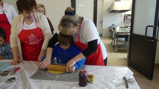 Gm. Kraśniczyn. Słodkie warsztaty kulinarne z KGW Brzeziny