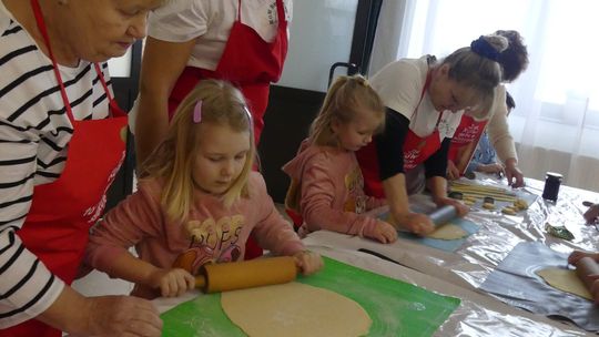 Gm. Kraśniczyn. Słodkie warsztaty kulinarne z KGW Brzeziny