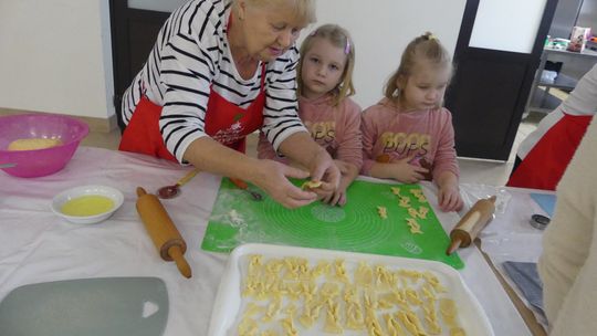 Gm. Kraśniczyn. Słodkie warsztaty kulinarne z KGW Brzeziny