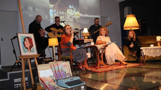 Wieczór z Anną Mazurkiewicz: Słowo i muzyka w harmonii w ChBP [GALERIA ZDJĘĆ]