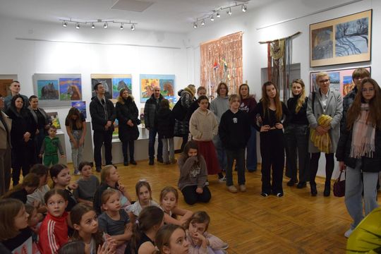 Chełm. Wernisaż wystawy Rok-pracowni plastycznej Modna Sztuka [GALERIA ZDJĘĆ]