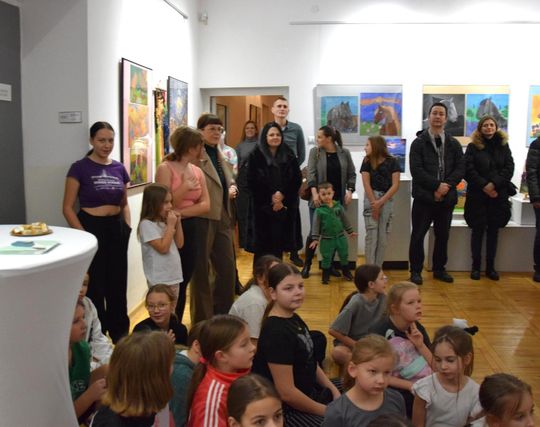 Chełm. Wernisaż wystawy Rok-pracowni plastycznej Modna Sztuka [GALERIA ZDJĘĆ]