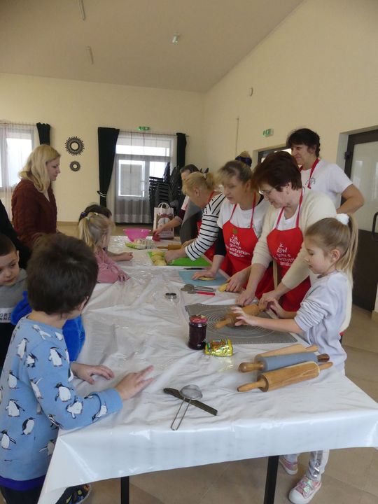 Gm. Kraśniczyn. Słodkie warsztaty kulinarne z KGW Brzeziny Gm. Kraśniczyn. Słodkie warsztaty kulinarne z KGW Brzeziny