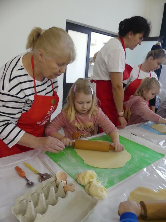 Gm. Kraśniczyn. Słodkie warsztaty kulinarne z KGW Brzeziny Gm. Kraśniczyn. Słodkie warsztaty kulinarne z KGW Brzeziny