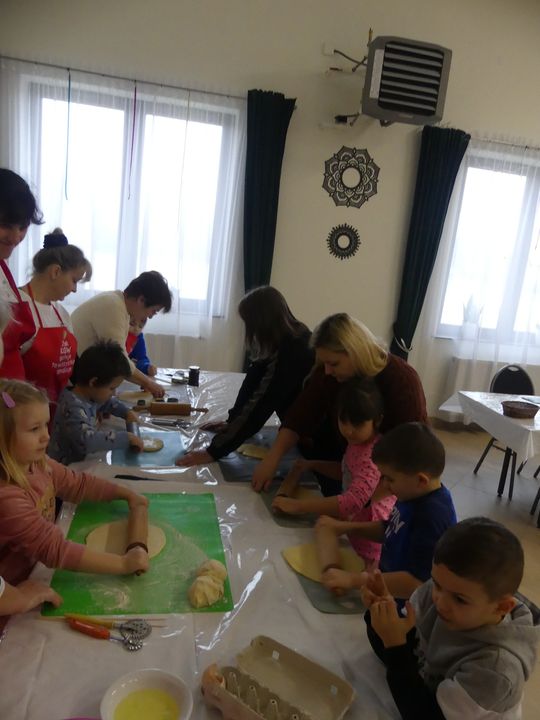 Gm. Kraśniczyn. Słodkie warsztaty kulinarne z KGW Brzeziny Gm. Kraśniczyn. Słodkie warsztaty kulinarne z KGW Brzeziny