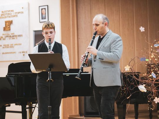 Koncert kolęd w Szkole Muzycznej I i II st. w Krasnymstawie Koncert kolęd w Szkole Muzycznej I i II st. w Krasnymstawie