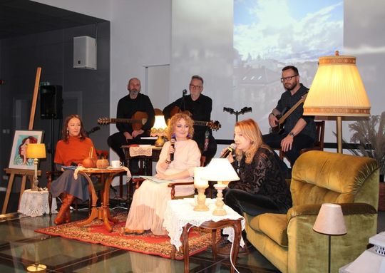 Wieczór z Anną Mazurkiewicz: Słowo i muzyka w harmonii w ChBP [GALERIA ZDJĘĆ]