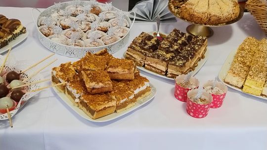 Chełm. Kiermasz dla Szymonka w Przedszkolu Miejskim nr 12 [GALERIA ZDJĘĆ]