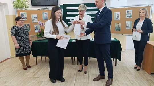 Gm. Chełm. XXII Powiatowy Konkurs Historyczny pn. „Józef Piłsudski - człowiek czynu i legendy” [GALERIA ZDJĘĆ]