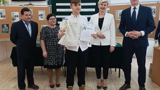 Gm. Chełm. XXII Powiatowy Konkurs Historyczny pn. „Józef Piłsudski - człowiek czynu i legendy” [GALERIA ZDJĘĆ]