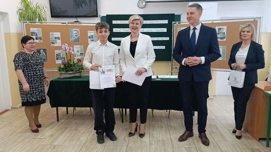 Gm. Chełm. XXII Powiatowy Konkurs Historyczny pn. „Józef Piłsudski - człowiek czynu i legendy” [GALERIA ZDJĘĆ]