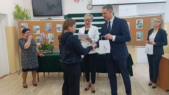 Gm. Chełm. XXII Powiatowy Konkurs Historyczny pn. „Józef Piłsudski - człowiek czynu i legendy” [GALERIA ZDJĘĆ]