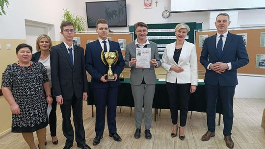 Gm. Chełm. XXII Powiatowy Konkurs Historyczny pn. „Józef Piłsudski - człowiek czynu i legendy” [GALERIA ZDJĘĆ]