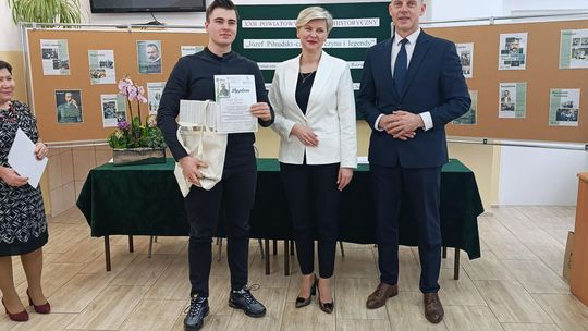 Gm. Chełm. XXII Powiatowy Konkurs Historyczny pn. „Józef Piłsudski - człowiek czynu i legendy” [GALERIA ZDJĘĆ]