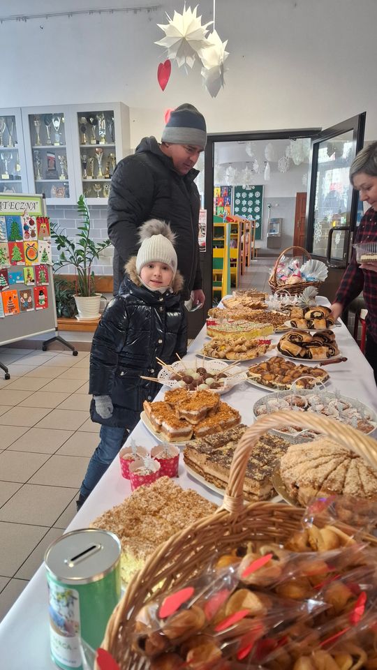 Chełm. Kiermasz dla Szymonka w Przedszkolu Miejskim nr 12 [GALERIA ZDJĘĆ]