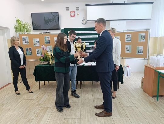 Gm. Chełm. XXII Powiatowy Konkurs Historyczny pn. „Józef Piłsudski - człowiek czynu i legendy” [GALERIA ZDJĘĆ]