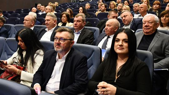 Krasnostawskie Forum Biznesu 2025. Liderzy wymienili się doświadczeniami [GALERIA ZDJĘĆ]
