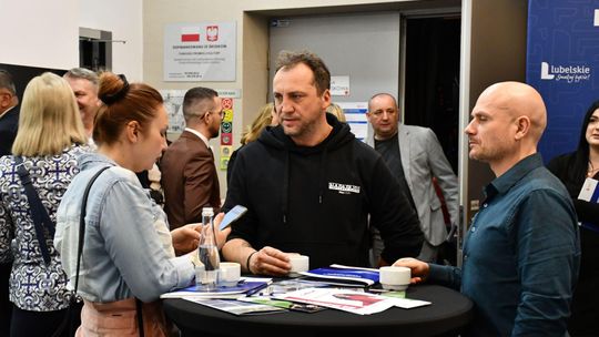 Krasnostawskie Forum Biznesu 2025. Liderzy wymienili się doświadczeniami [GALERIA ZDJĘĆ]