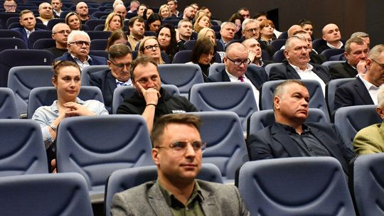 Krasnostawskie Forum Biznesu 2025. Liderzy wymienili się doświadczeniami [GALERIA ZDJĘĆ]