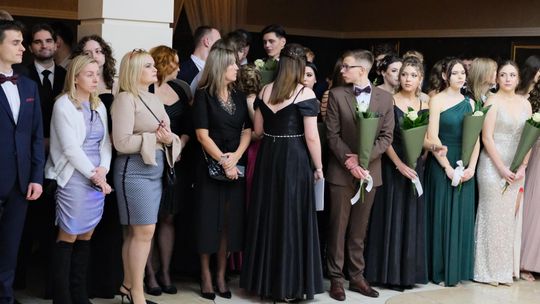 Studniówka 2025 - I Liceum Ogólnokształcące w Chełmie [GALERIA ZDJĘĆ]