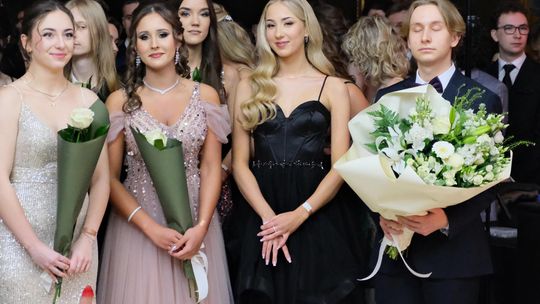 Studniówka 2025 - I Liceum Ogólnokształcące w Chełmie [GALERIA ZDJĘĆ]