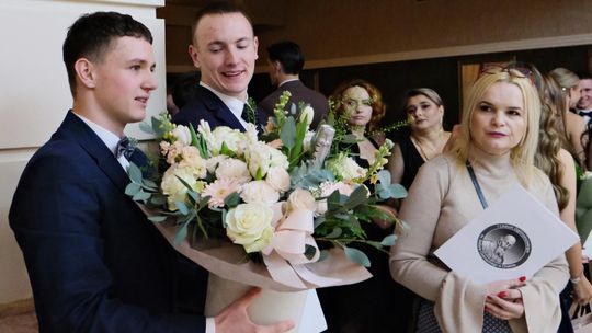 Studniówka 2025 - I Liceum Ogólnokształcące w Chełmie [GALERIA ZDJĘĆ]