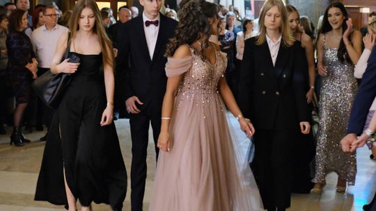 Studniówka 2025 - I Liceum Ogólnokształcące w Chełmie [GALERIA ZDJĘĆ]