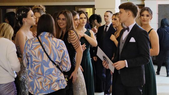 Studniówka 2025 - I Liceum Ogólnokształcące w Chełmie [GALERIA ZDJĘĆ]