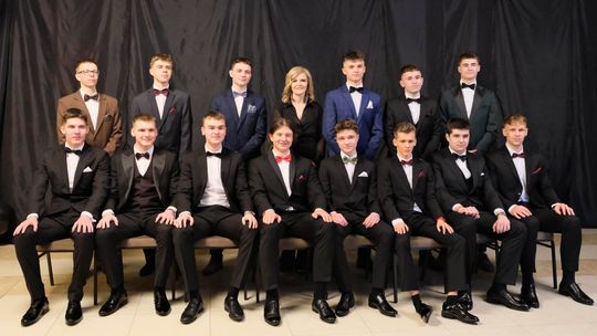 Studniówka 2025 - I Liceum Ogólnokształcące w Chełmie [GALERIA ZDJĘĆ]