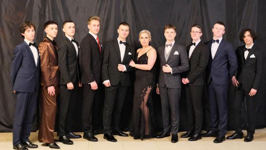 Studniówka 2025 - I Liceum Ogólnokształcące w Chełmie [GALERIA ZDJĘĆ]