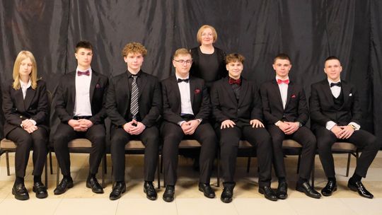 Studniówka 2025 - I Liceum Ogólnokształcące w Chełmie [GALERIA ZDJĘĆ]