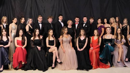 Studniówka 2025 - I Liceum Ogólnokształcące w Chełmie [GALERIA ZDJĘĆ]