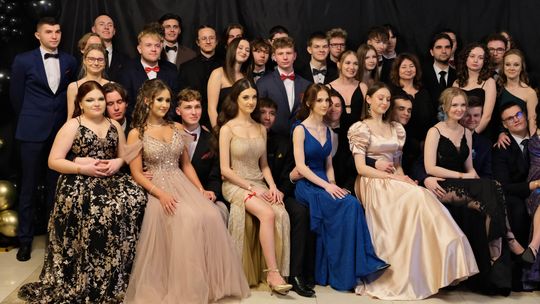 Studniówka 2025 - I Liceum Ogólnokształcące w Chełmie [GALERIA ZDJĘĆ]