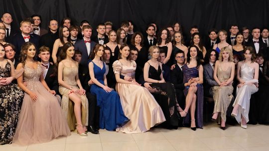 Studniówka 2025 - I Liceum Ogólnokształcące w Chełmie [GALERIA ZDJĘĆ]