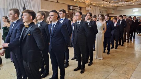 Studniówka 2025 - I Liceum Ogólnokształcące w Chełmie [GALERIA ZDJĘĆ]