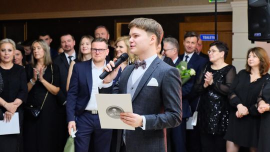 Studniówka 2025 - I Liceum Ogólnokształcące w Chełmie [GALERIA ZDJĘĆ]