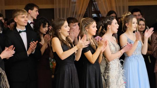 Studniówka 2025 - I Liceum Ogólnokształcące w Chełmie [GALERIA ZDJĘĆ]