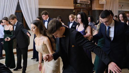 Studniówka 2025 - I Liceum Ogólnokształcące w Chełmie [GALERIA ZDJĘĆ]