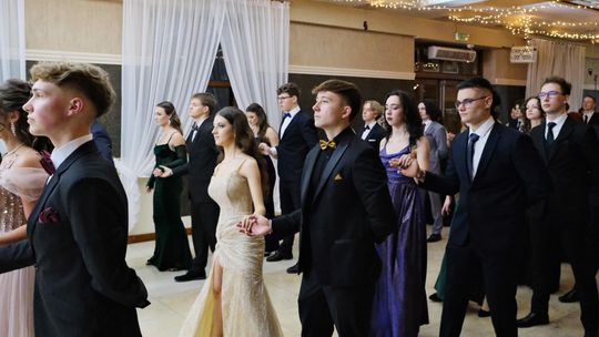 Studniówka 2025 - I Liceum Ogólnokształcące w Chełmie [GALERIA ZDJĘĆ]