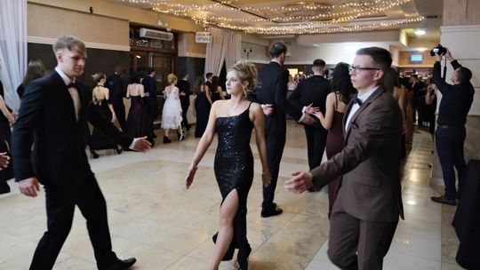 Studniówka 2025 - I Liceum Ogólnokształcące w Chełmie [GALERIA ZDJĘĆ]