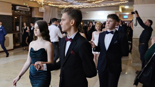 Studniówka 2025 - I Liceum Ogólnokształcące w Chełmie [GALERIA ZDJĘĆ]