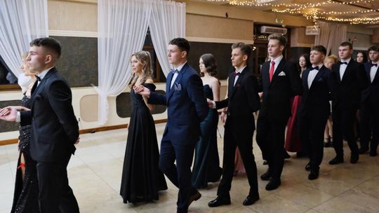 Studniówka 2025 - I Liceum Ogólnokształcące w Chełmie [GALERIA ZDJĘĆ]