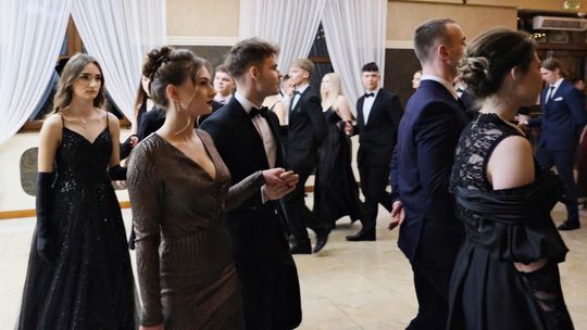 Studniówka 2025 - I Liceum Ogólnokształcące w Chełmie [GALERIA ZDJĘĆ]