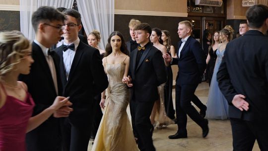 Studniówka 2025 - I Liceum Ogólnokształcące w Chełmie [GALERIA ZDJĘĆ]