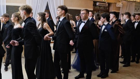 Studniówka 2025 - I Liceum Ogólnokształcące w Chełmie [GALERIA ZDJĘĆ]