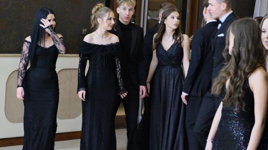 Studniówka 2025 - I Liceum Ogólnokształcące w Chełmie [GALERIA ZDJĘĆ]