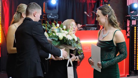 Studniówka 2025 - I Liceum Ogólnokształcące w Chełmie [GALERIA ZDJĘĆ]