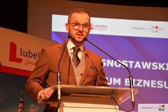 Krasnostawskie Forum Biznesu 2025. Liderzy wymienili się doświadczeniami [GALERIA ZDJĘĆ]